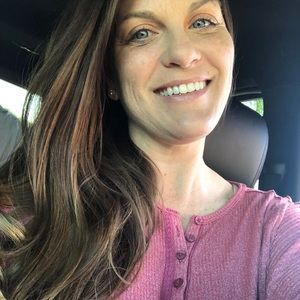 Meet your Posher, Carrie